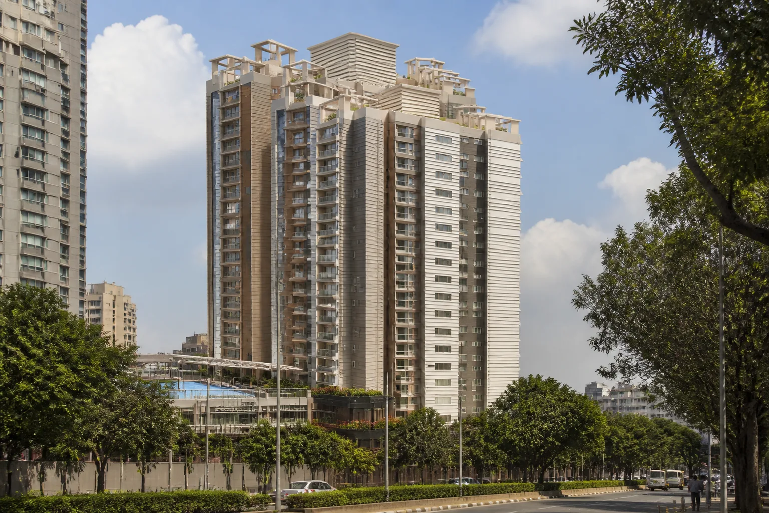 Khandelwal Luxor